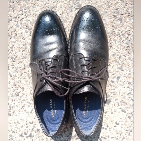 Cole Haan black leather men oxfords (EUC) main image 6